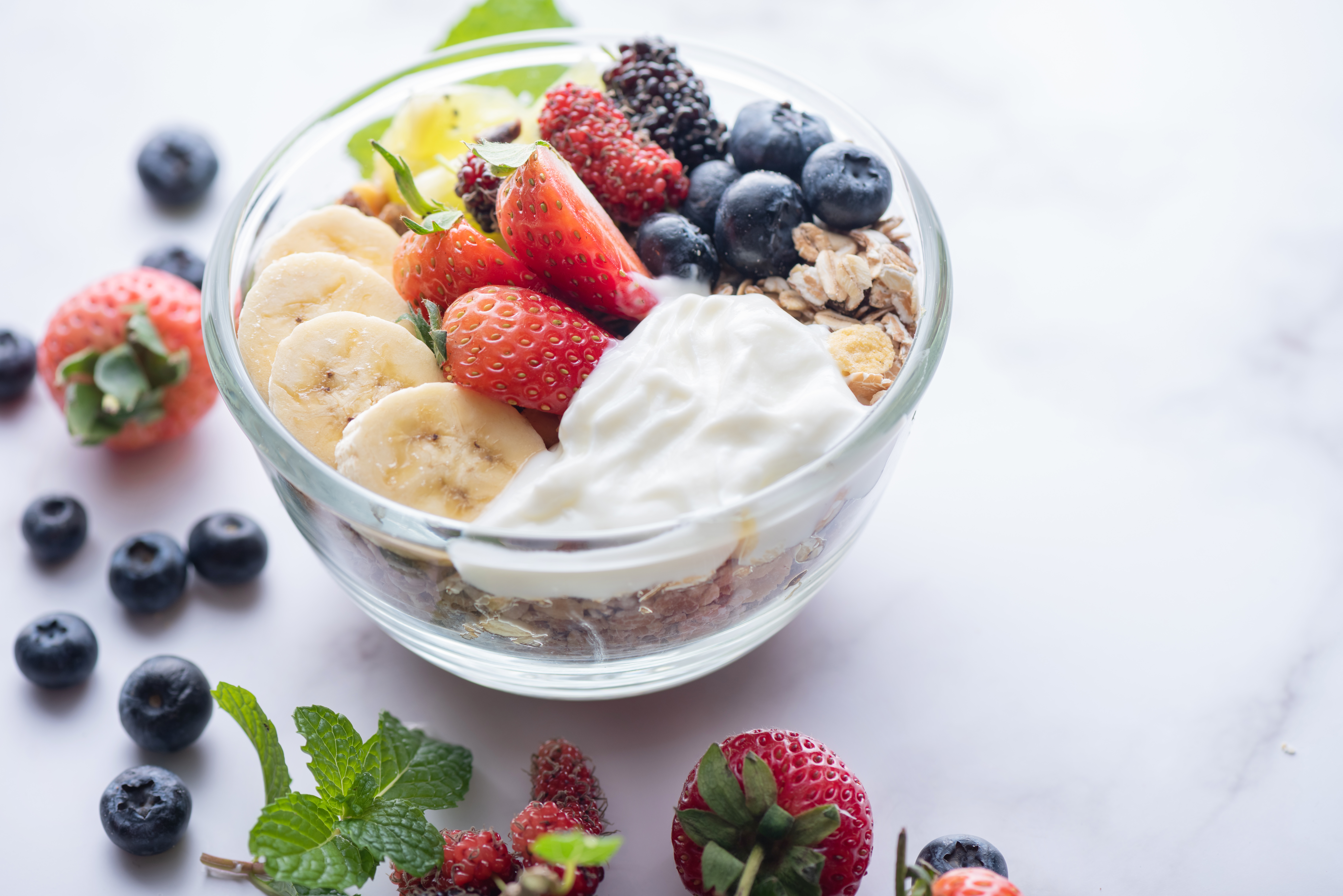 Vanilla Yoghurt Breakfast Bowl image